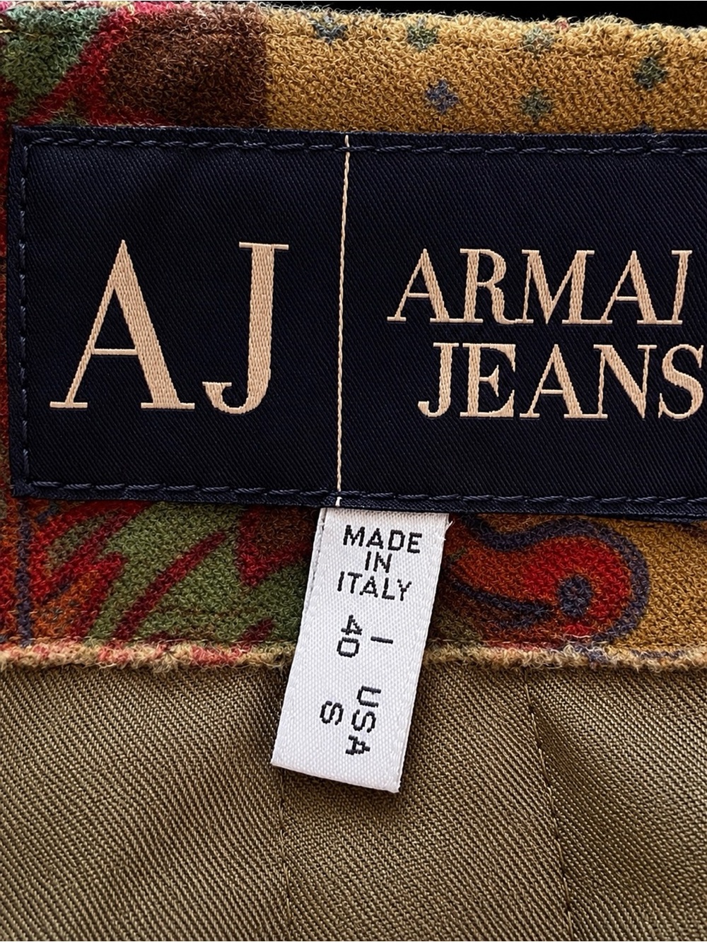 Armani Jeans Corduroy Bomber , vintage Jacket – Made in Italy size S - Picture 3 of 12
